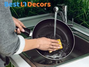 How to Clean Non-Stick Pan First Time