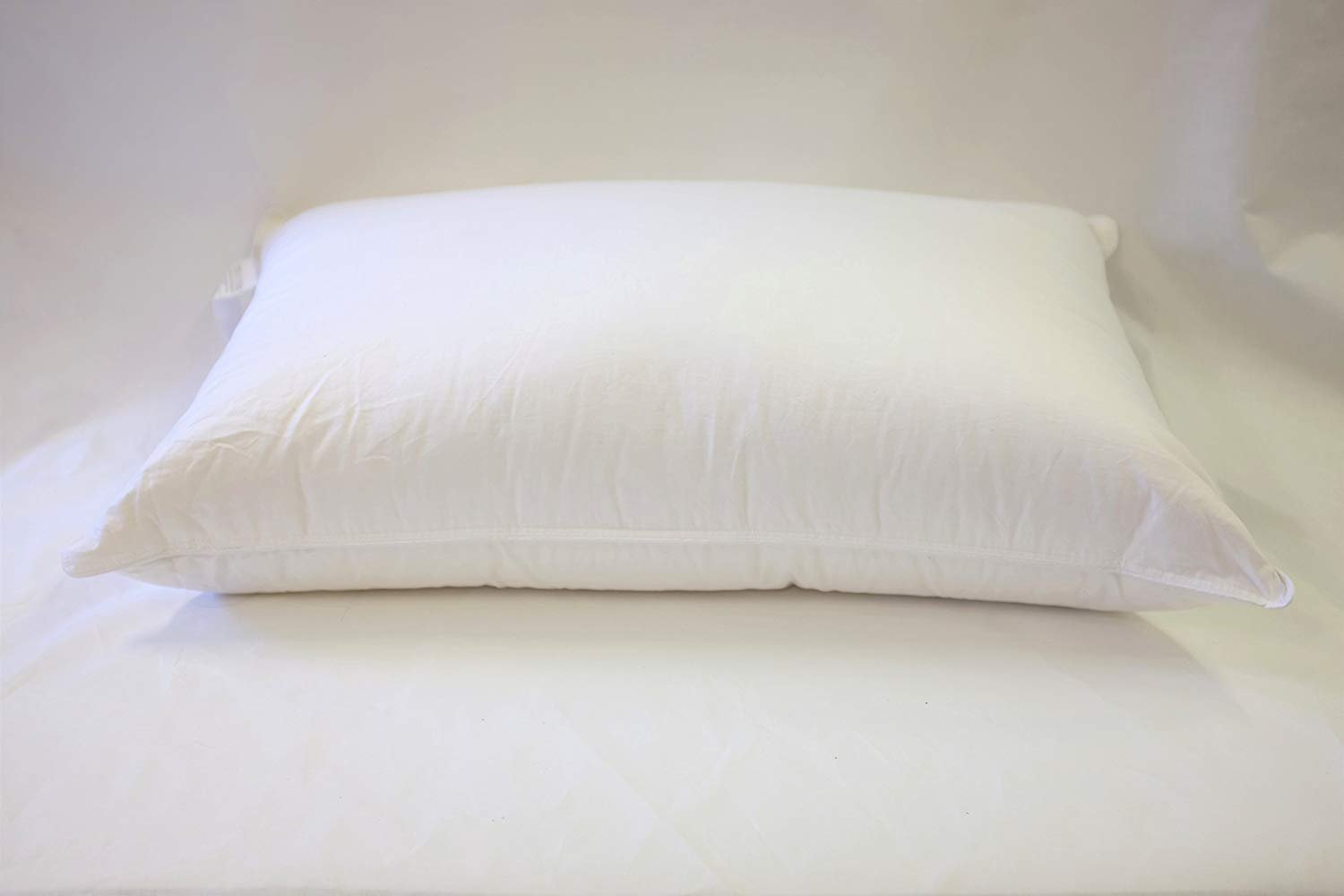 Superior White Down Alternative Pillow​