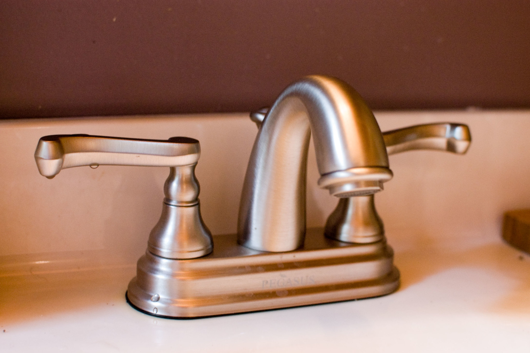 How to Install a New Faucet