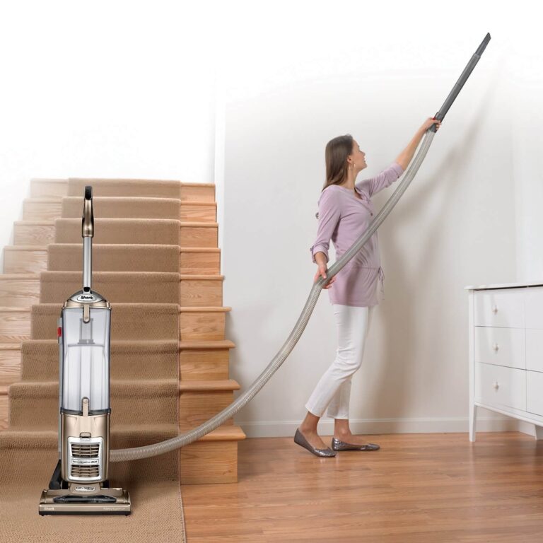 How to Clean Shark Vacuum Brush